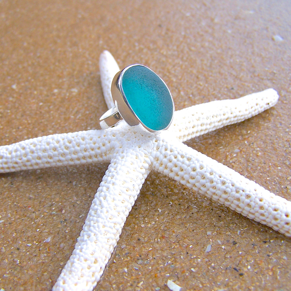 Ocean Teal sea glass ring photographed by Mornington Sea Glass on the Mornington Peninsula, Victoria, Australia.