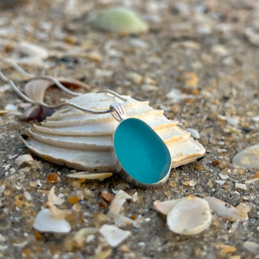 Teal Blue sea glass set in silver pendant by Mornington Sea Glass. Comes with a 40 or 45cm sterling silver chain