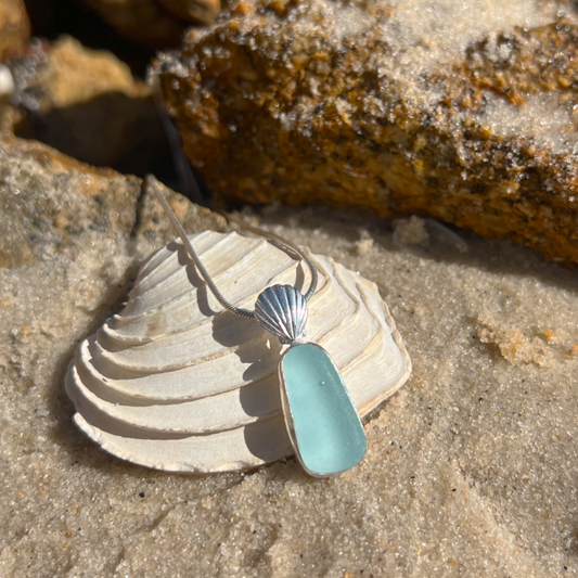 Mermaid Shell Pendant Necklace