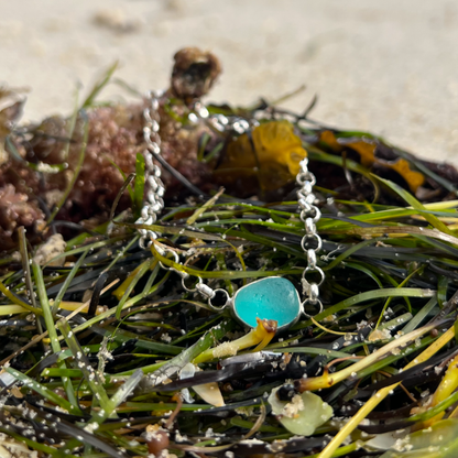 Ocean teal sea glass set in silver bracelet by Mornington Sea Glass. 17cm  with 5cm extension chain length.