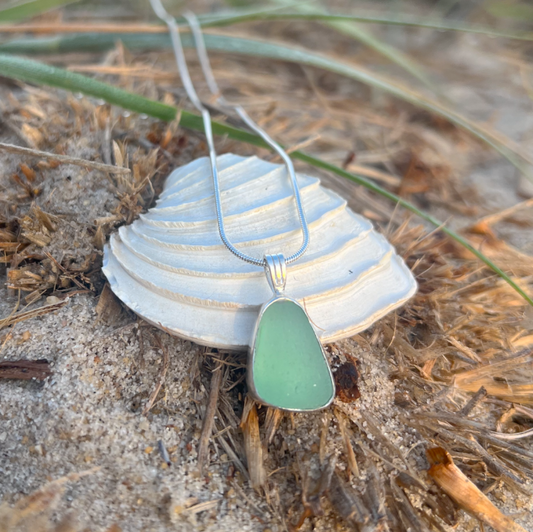 Soft Green Bay Pendant Necklace