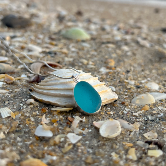 Teal Blue sea glass set in silver pendant by Mornington Sea Glass. Comes with a 40 or 45cm sterling silver chain